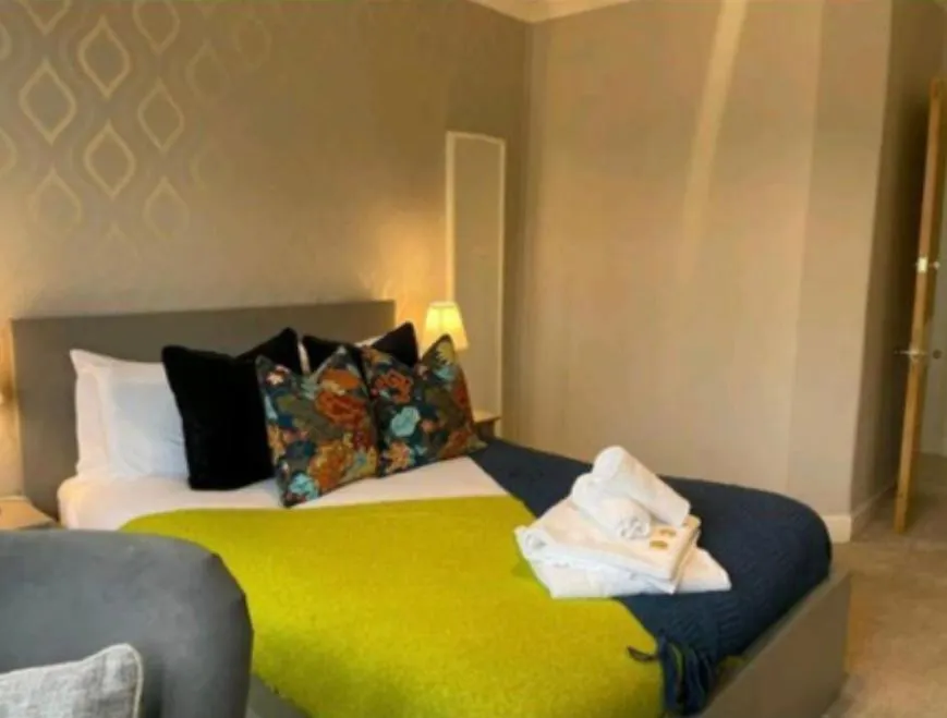 The Regal Villa Cardiff